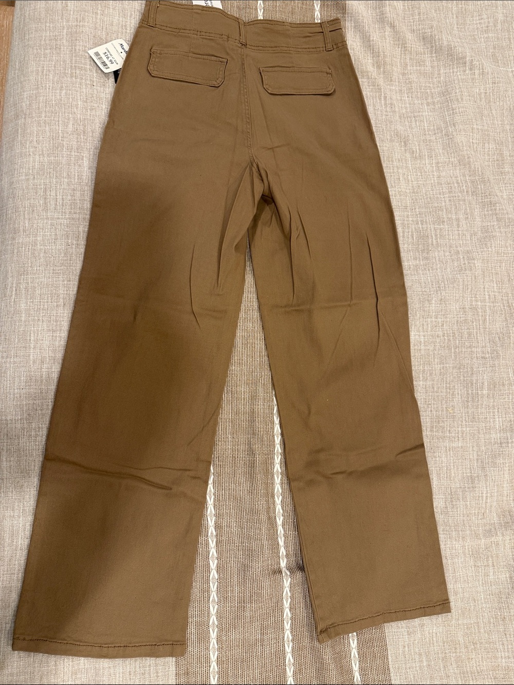 Women’s Cargo Jeans - Picture 3 of 3